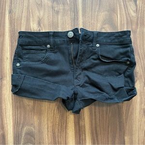 American eagle women’s black jean shorts